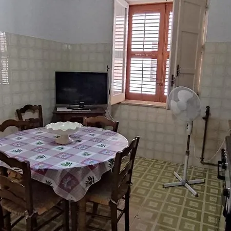 A Casa Da Nonna Sara * Mazara del Vallo