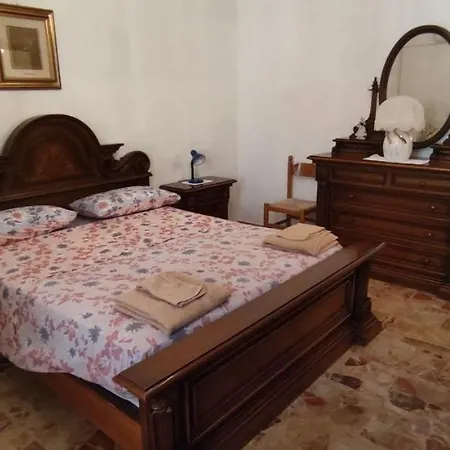 A Casa Da Nonna Sara Apartman *